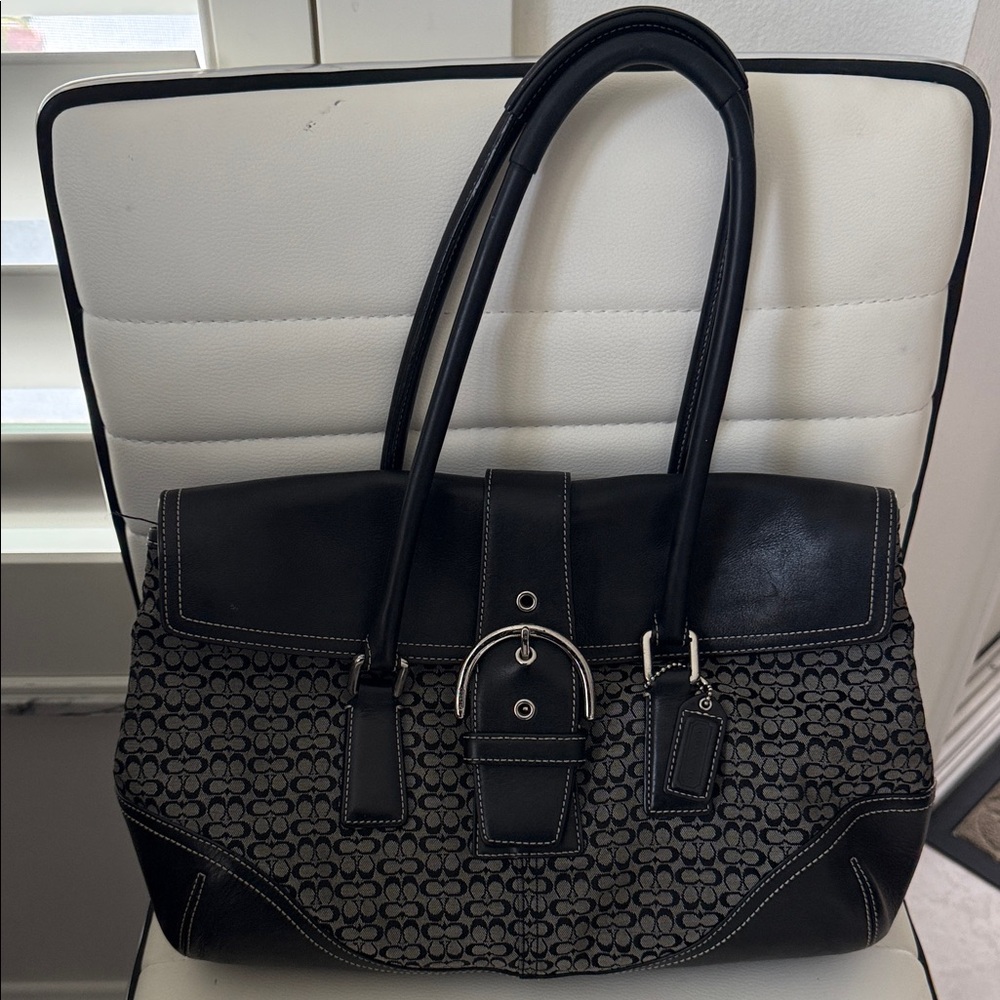 Vintage AUTHENTIC COACH Bag